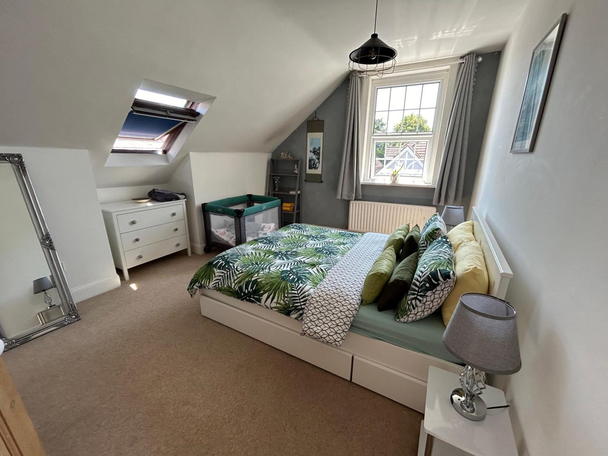 Seaside Rentals Bournemouth - 2Br, Upto 6Ppl, Beach 3 Min Walk, Dogs Ok, Wifi, Park 2 Cars ภายนอก รูปภาพ